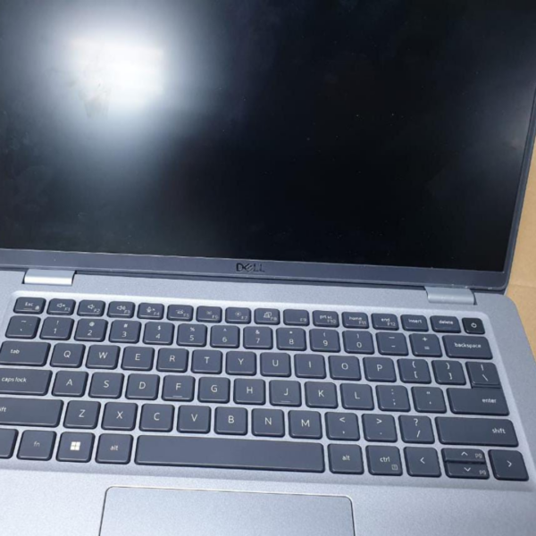 Dell Latitude 5420 14 Touchscreen Laptop, Intel Core i5 1200U 2.8Ghz, 16GB DDR4, 256GB M.2 SSD, QHD